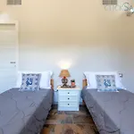 Clicksardegna Dei Limoni With Pool Close To The Vila Fertilia