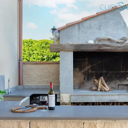 Clicksardegna Dei Limoni With Pool Close To The Villa *