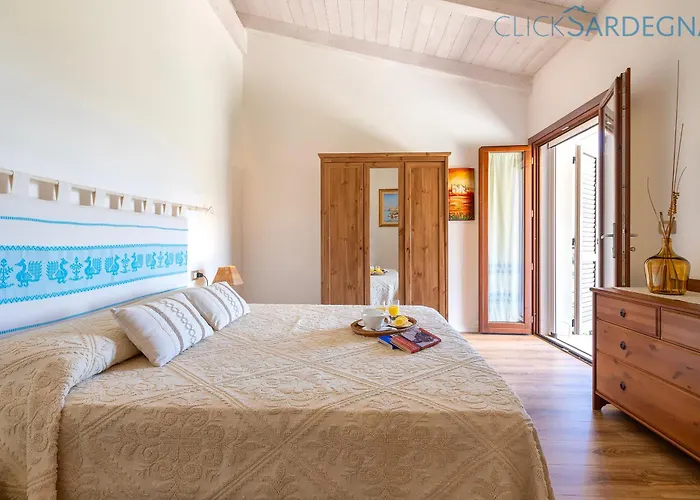 Clicksardegna Dei Limoni With Pool Close To The ヴィラ